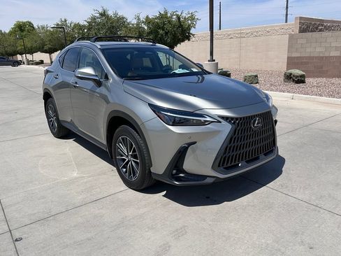 Used 2025 Lexus NX 350h AWD w/ Cold Area Package image 4