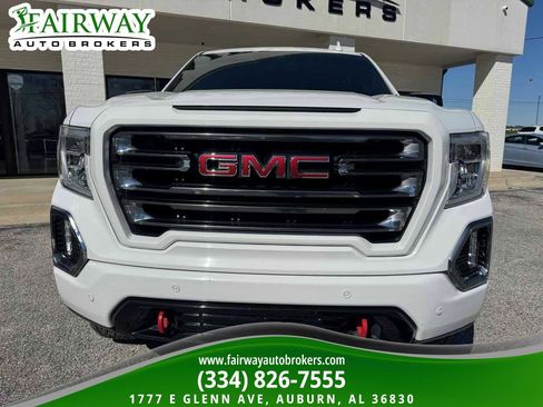 Used 2019 GMC Sierra 1500 AT4 w/ AT4 Premium Package image 3