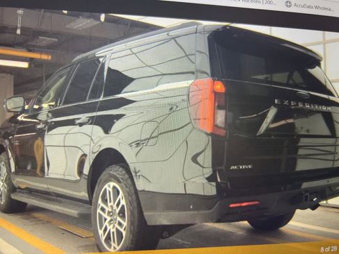 Used 2025 Ford Expedition Max Active image 7