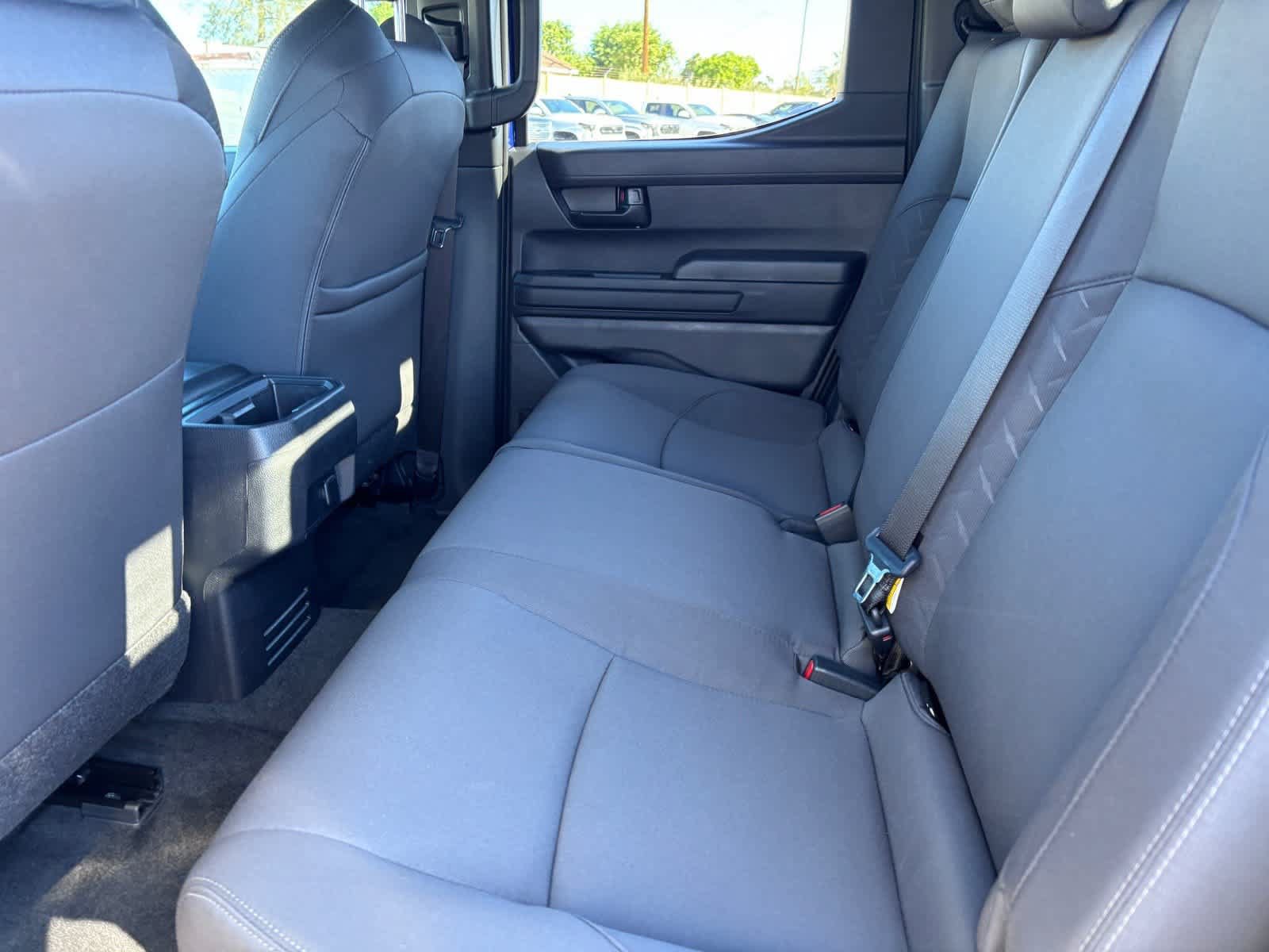 Used 2025 Toyota Tacoma SR5 AWD/4WD image 14