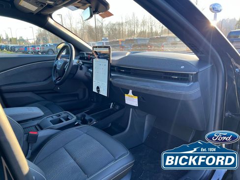 New 2025 Ford Mustang Mach-E GT w/ Bronze Appearance Package image 18