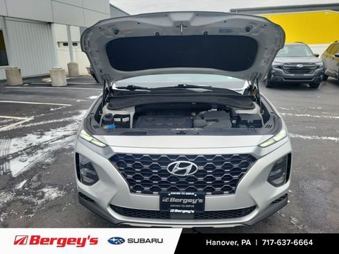 Used 2019 Hyundai Santa Fe SE image 17