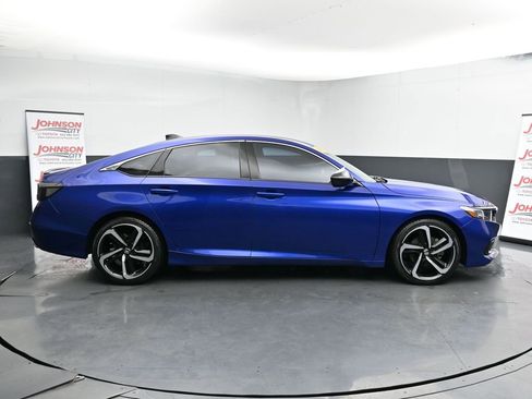 Used 2022 Honda Accord Sport image 9