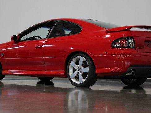 Used 2006 Pontiac GTO RWD image 37