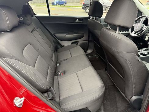 Used 2020 Kia Sportage LX image 16