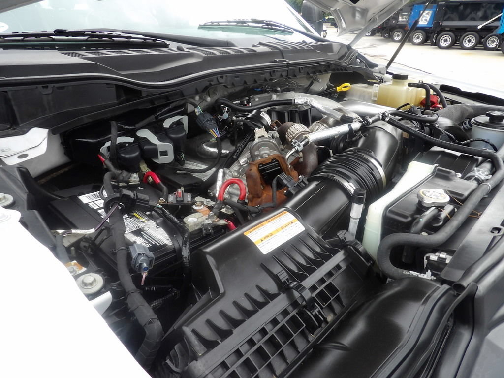 Used 2022 Ford F550 2WD Crew Cab Super Duty w/ Power Equipment Group image 42