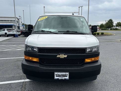 Used 2023 Chevrolet Express 2500 w/ Driver Convenience Package RWD image 2