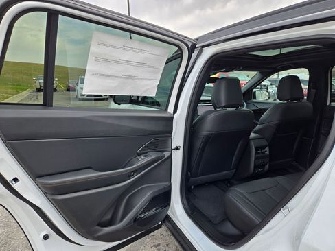 New 2026 Jeep Cherokee Overland w/ Advanced Pro Tech Group image 27