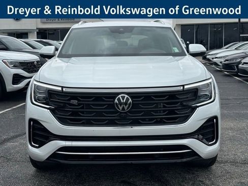 New 2026 Volkswagen Atlas Cross Sport SEL Premium R-Line AWD/4WD image 2