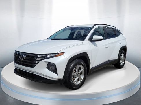 Certified 2024 Hyundai Tucson SEL FWD image 2