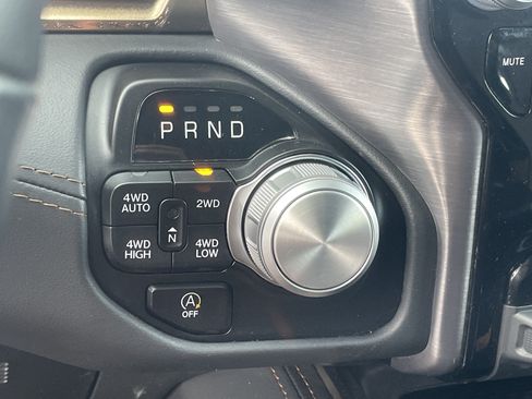 Used 2024 RAM 1500 Limited AWD/4WD image 25