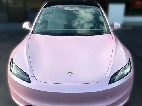Used 2024 Tesla Model 3 Standard Range RWD image 9