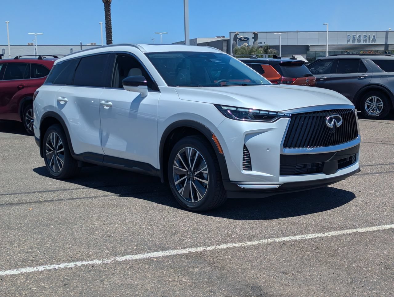 Certified 2027 INFINITI QX60 Luxe w/ Family Package AWD/4WD image 7
