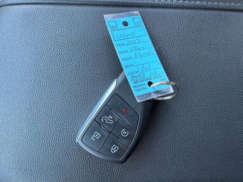 Used 2023 Chevrolet Silverado 1500 RST w/ Z71 Off-Road Package image 41