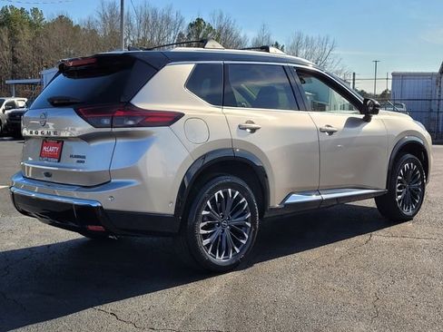 New 2026 Nissan Rogue Platinum w/ Platinum Premium Package AWD/4WD image 3
