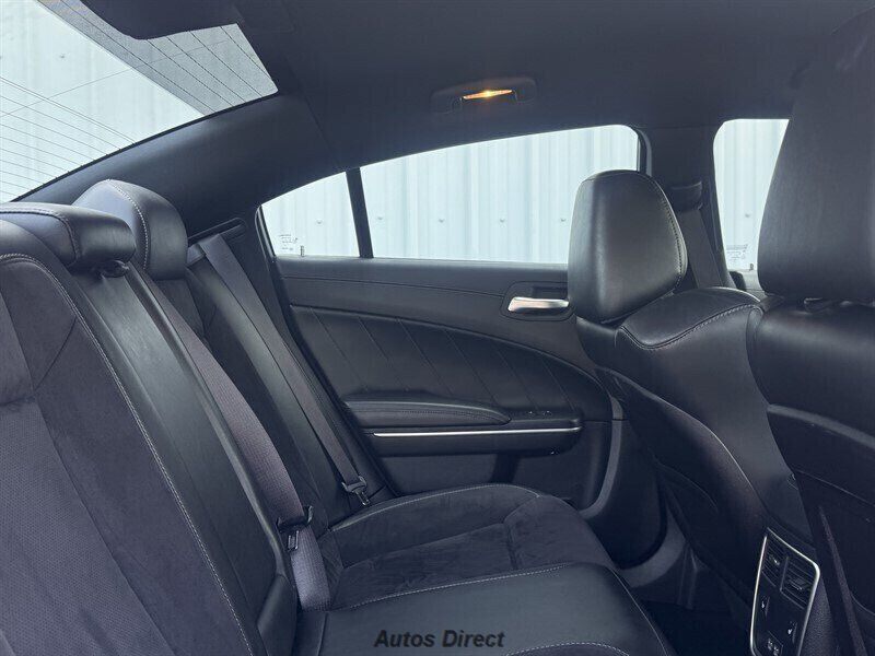 Used 2019 Dodge Charger Scat Pack w/ Plus Group RWD image 28