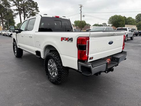 Used 2023 Ford F250 Lariat w/ Lariat Ultimate Package AWD/4WD image 6