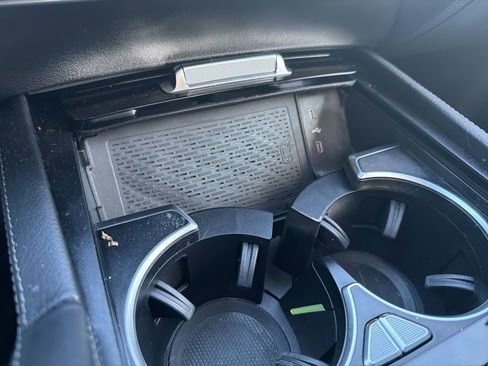 Used 2025 Mercedes-Benz GLE 350 4MATIC image 37