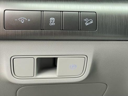 New 2025 Hyundai Kona SEL image 32