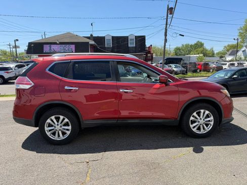 Used 2016 Nissan Rogue SV AWD/4WD image 12