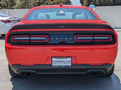 Used 2022 Dodge Challenger SRT Hellcat image 3