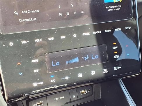 Used 2023 Hyundai Tucson Limited AWD/4WD image 14
