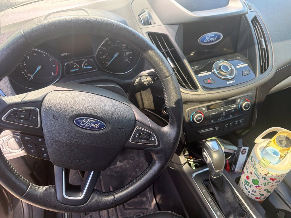 Used 2019 Ford Escape Titanium AWD/4WD image 10