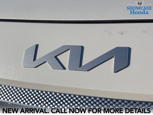 Used 2024 Kia Seltos SX AWD/4WD image 8