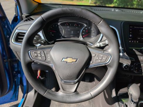 Used 2024 Chevrolet Equinox LT AWD/4WD image 13