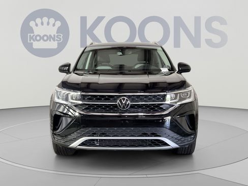 Used 2024 Volkswagen Taos SEL AWD/4WD image 11