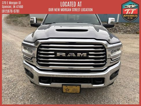 Used 2023 RAM 3500 Laramie AWD/4WD image 13