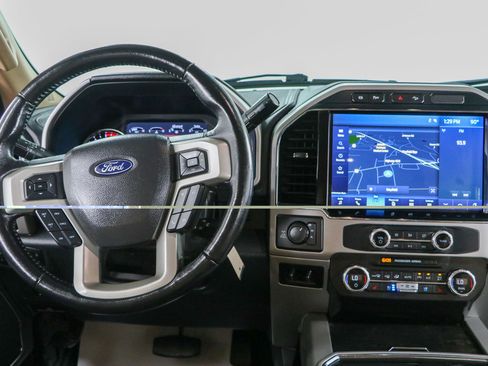 Used 2022 Ford F250 Lariat w/ Lariat Value Package AWD/4WD image 18