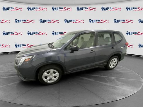 Used 2022 Subaru Forester image 7