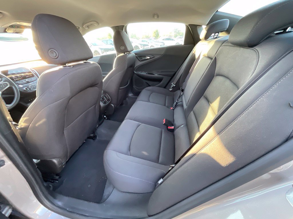 Used 2024 Chevrolet Malibu LT FWD image 22