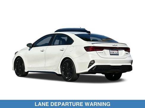 Used 2023 Kia Forte GT-Line w/ GT-Line Premium Package FWD image 8