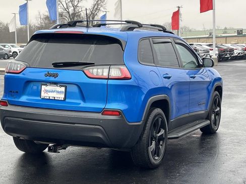 Used 2020 Jeep Cherokee Latitude Plus image 7