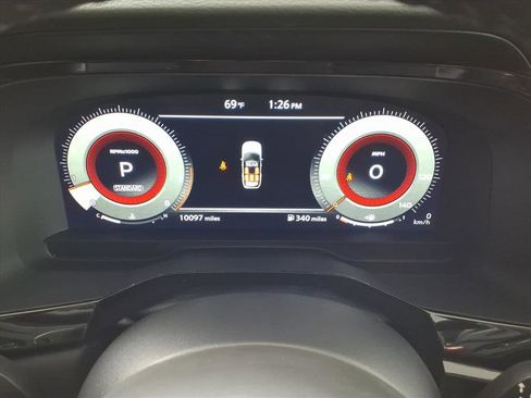 Certified 2025 Nissan Pathfinder Platinum image 28