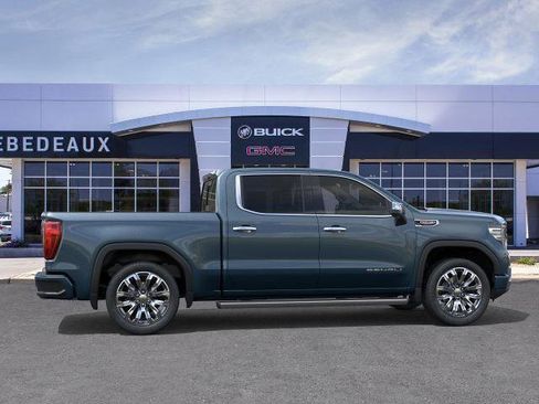 New 2026 GMC Sierra 1500 Denali w/ Denali Reserve Package AWD/4WD image 5
