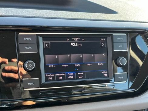 Used 2023 Volkswagen Taos S FWD image 18
