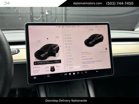 Used 2022 Tesla Model Y Performance image 29