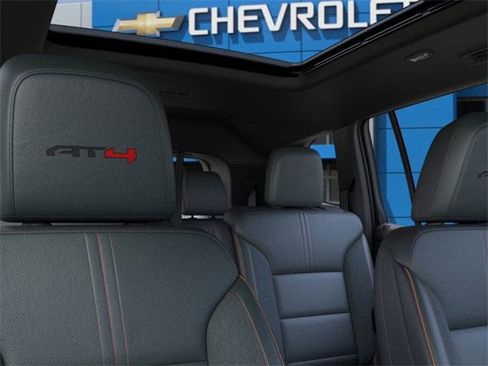 New 2026 GMC Acadia AT4 w/ Luxury Package image 24