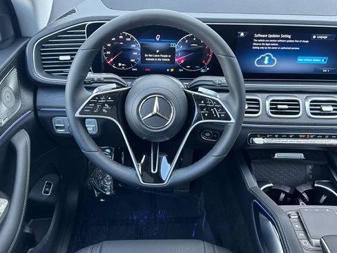 New 2026 Mercedes-Benz GLE 450 4MATIC image 14