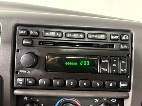 Used 2003 Ford F350 Lariat image 19