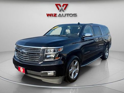 Used 2020 Chevrolet Suburban Premier image 1