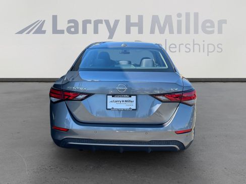 Used 2024 Nissan Sentra SV FWD image 5