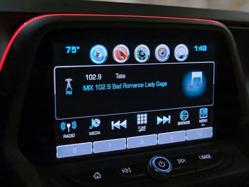 Used 2018 Chevrolet Camaro SS image 23