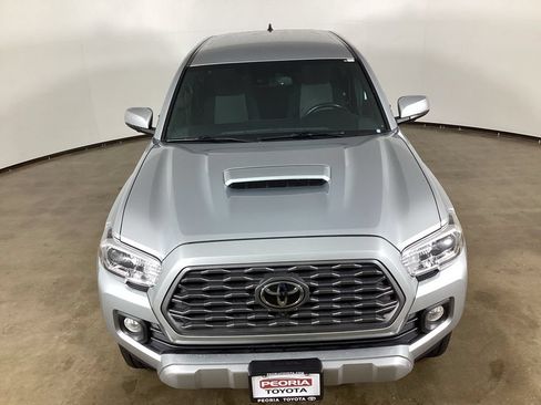 Used 2023 Toyota Tacoma TRD Sport w/ Advanced Technology Package AWD/4WD image 4