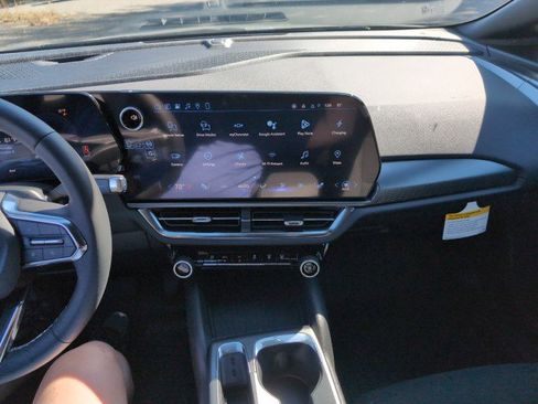 New 2026 Chevrolet Equinox EV LT w/ Comfort Package image 36