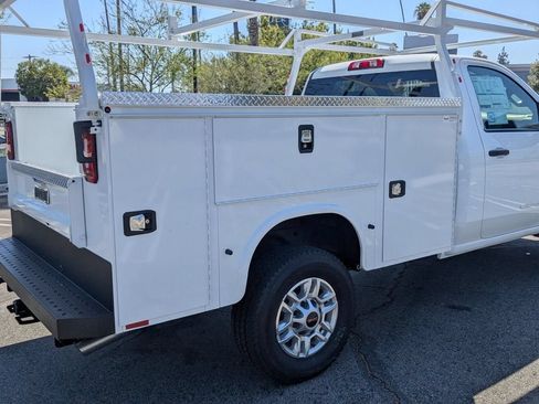 New 2026 GMC Sierra 2500 Pro w/ Convenience Package RWD image 15