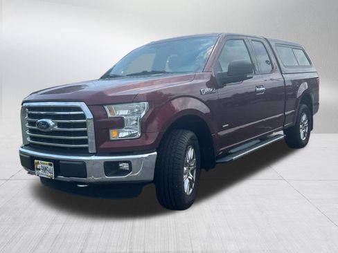Used 2015 Ford F150 XLT w/ Equipment Group 301A Mid AWD/4WD image 3